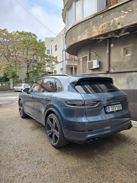 Gebraucht Porsche Cayenne Turbo 549 PS (403 kW) 2019 Blau SUV