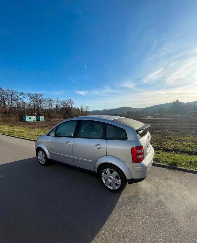 Gebraucht Audi A2 75 PS (55 kW) 2004 Silber Kleinwagen