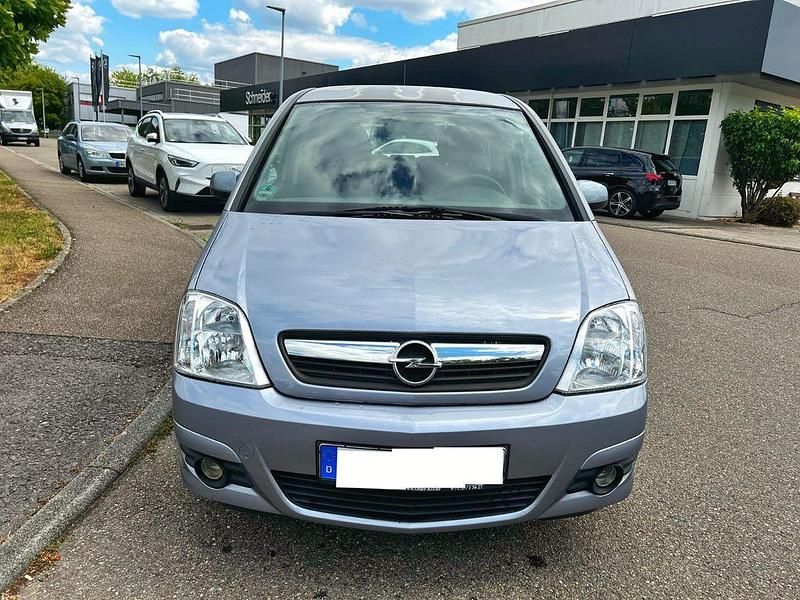 Grau Gebraucht 2006 Opel Meriva Van / Kleinbus | 2.400 € (Fairer Preis) - Bild 1/4