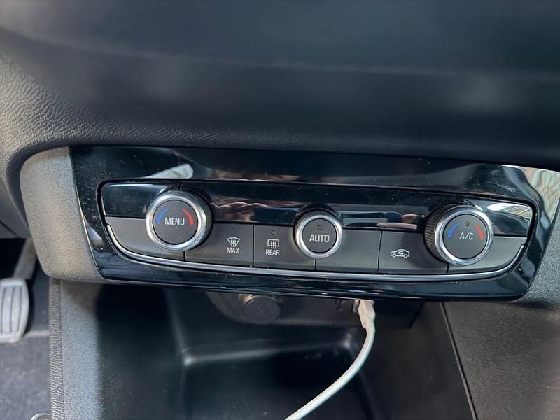 Gebraucht Opel Corsa 101 PS (74 kW) 2022 Schwarz Kleinwagen