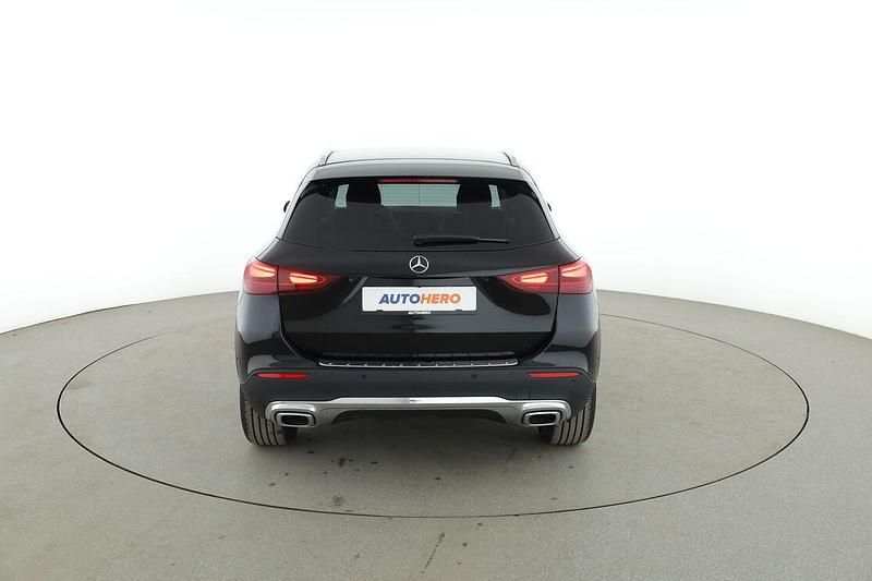 Gebraucht Mercedes GLA220 Progressive 190 PS (139 kW) 2024 Schwarz SUV