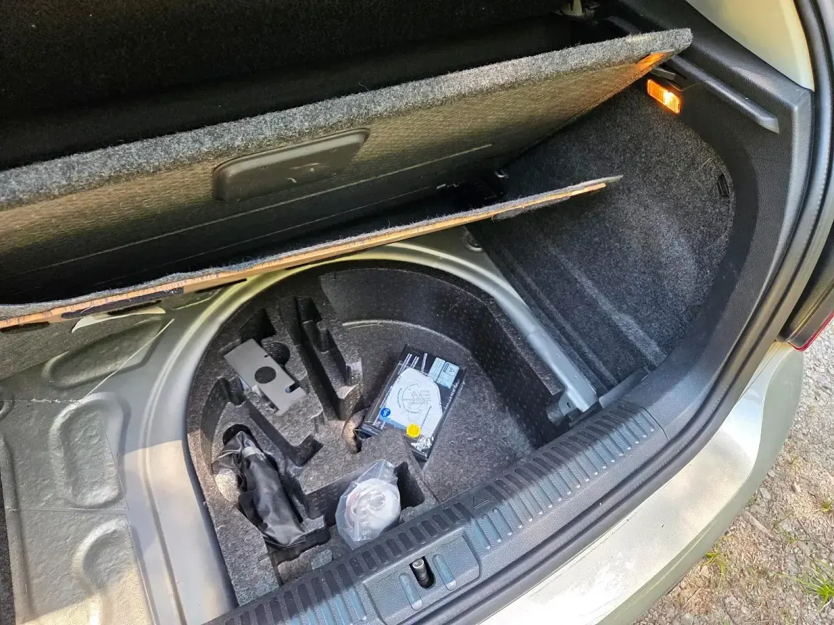 Gebraucht VW Polo Cross 90 PS (66 kW) 2012 Andere farben Kleinwagen