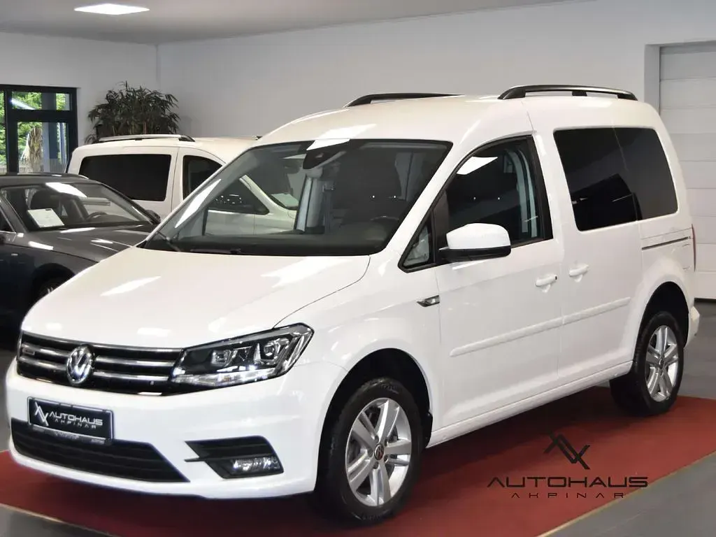 Gebraucht VW Caddy 122 PS (89 kW) 2020 Candyweiß Van / Kleinbus