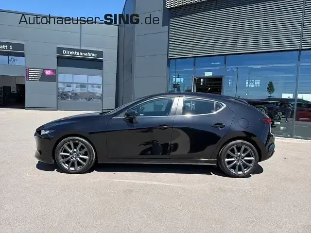 Gebraucht Mazda 3 Go 150 PS (110 kW) 2022 Schwarz Limousine