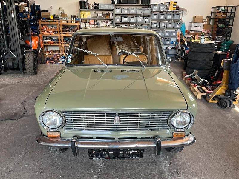 Gebraucht Lada 2102 60 PS (44 kW) 1980 Grün Kombi
