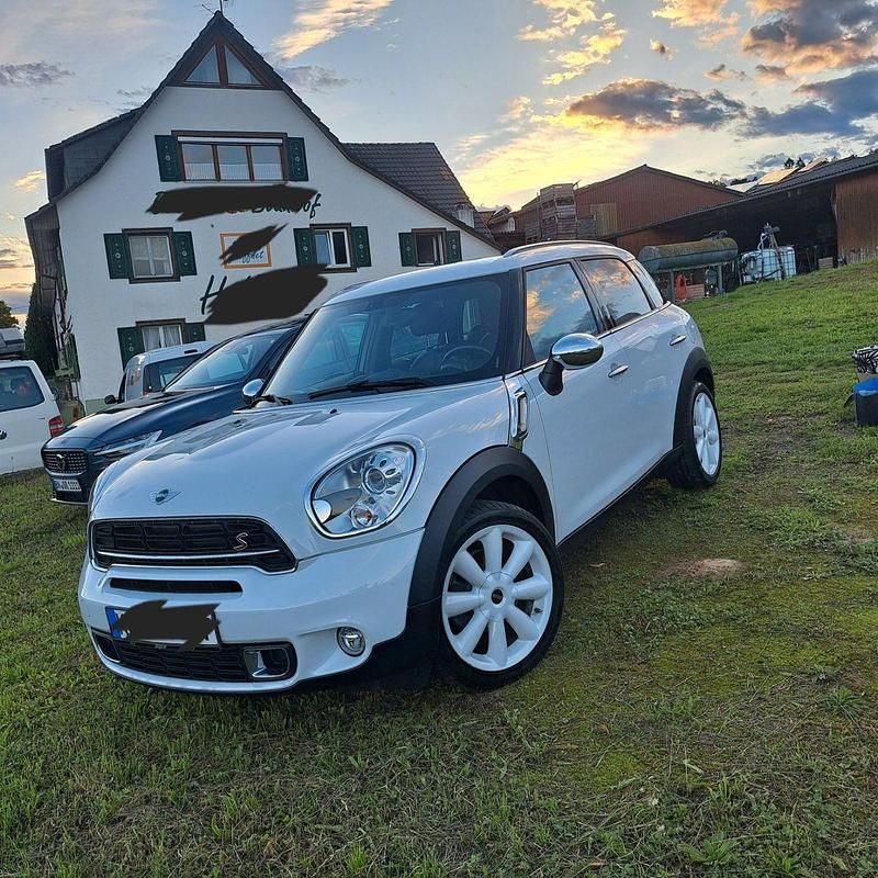 Weiß Gebraucht 2015 Mini Cooper S Countryman SUV | 13.600 € (Fairer Preis) - Bild 1/4