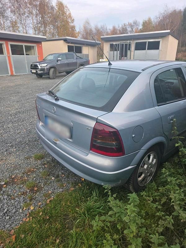 Gebraucht Opel Astra 101 PS (74 kW) 2003 Andere farben Kleinwagen
