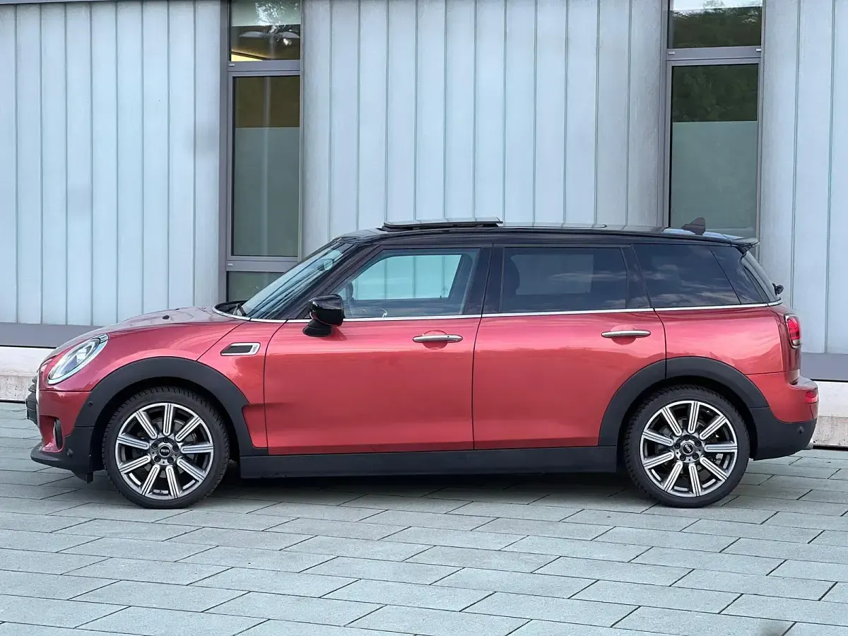 Gebraucht Mini Cooper Clubman Chili 136 PS (100 kW) 2019 Rot Kombi