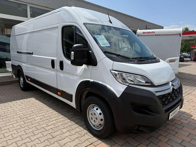 Gebraucht Citroën Jumper 165 PS (121 kW) 2024 Weiß Van / Kleinbus