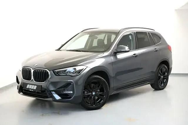 Gebraucht BMW X1 Sport Line 140 PS (102 kW) 2020 Grau SUV