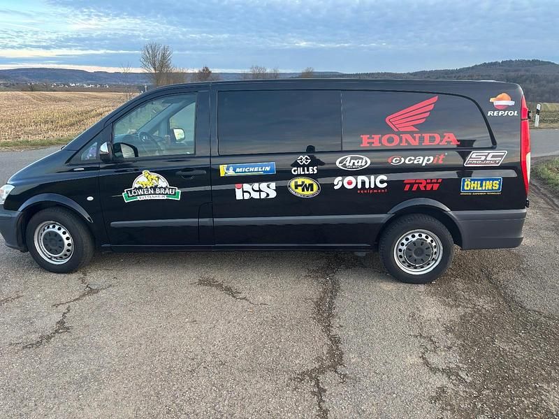 Gebraucht Mercedes Vito 163 PS (119 kW) 2013 Schwarz Van
