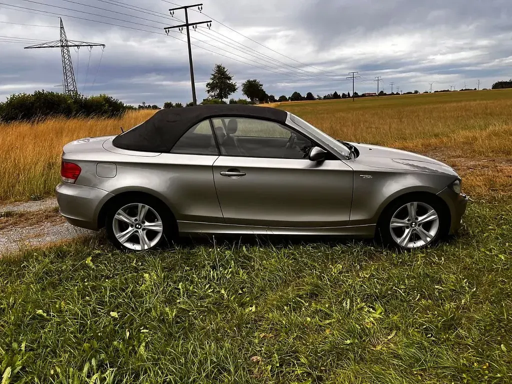 Gebraucht BMW 125 Cabriolet Performance 218 PS (160 kW) 2008 Silber Cabrio