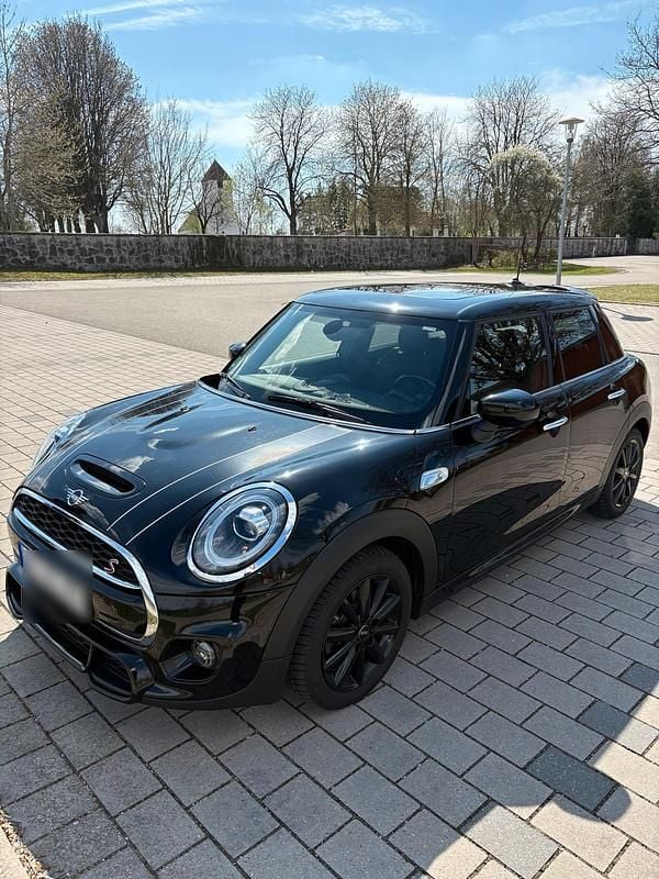 Schwarz Gebraucht 2019 Mini Cooper S Kleinwagen | 16.799 € (Guter Preis) - Bild 1/4