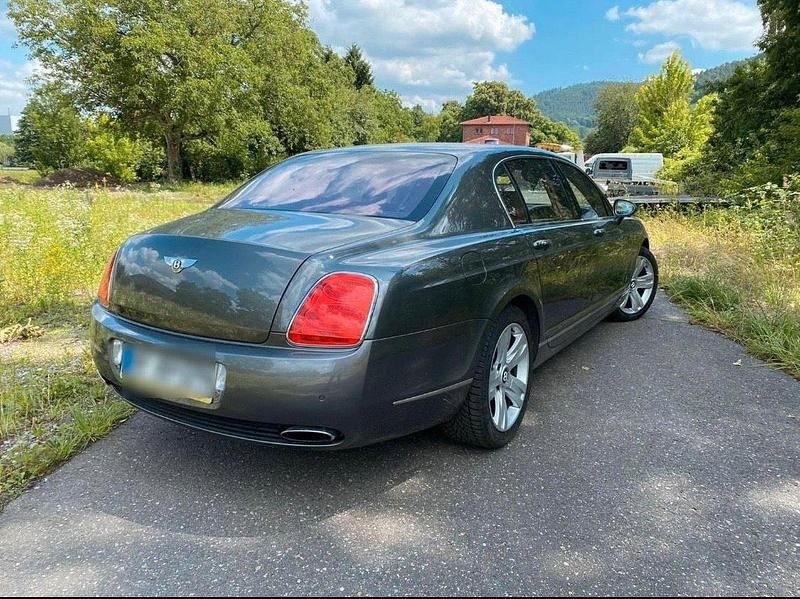 Gebraucht Bentley Continental Flying Spur 560 PS (411 kW) 2009 Grau Limousine