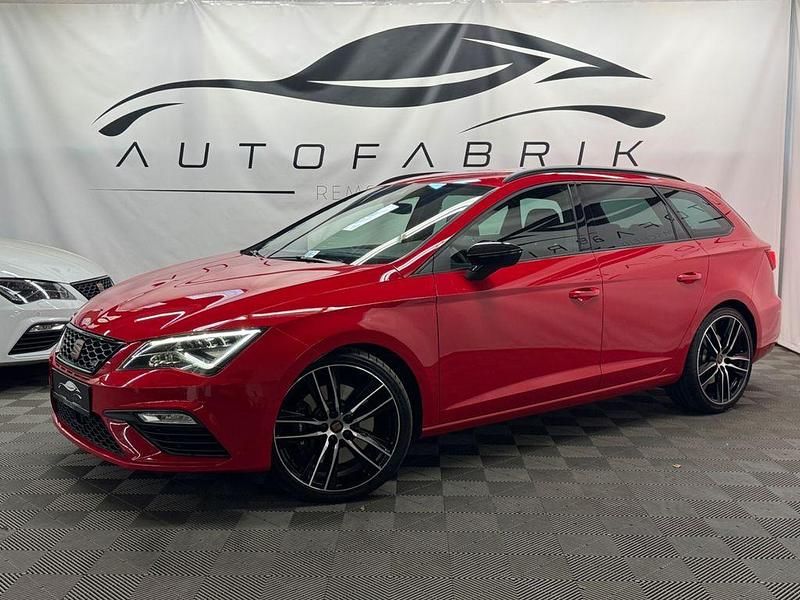 Rot Gebraucht 2020 Seat Leon ST 4Drive Kombi | 25.999 € (Fairer Preis) - Bild 1/4