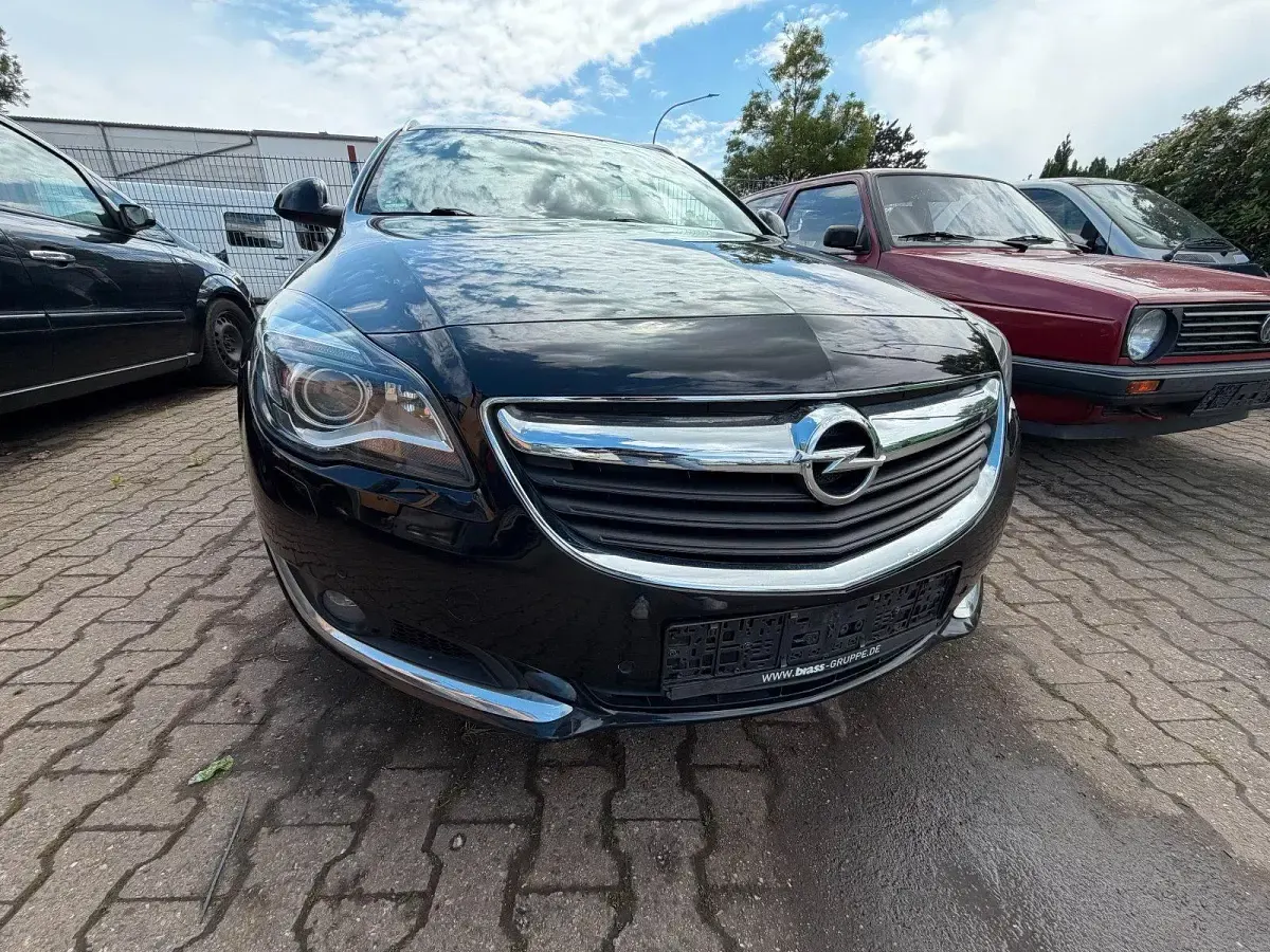 Gebraucht Opel Insignia 170 PS (125 kW) 2017 Schwarz Kombi