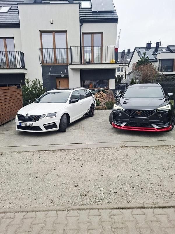 Weiß Gebraucht 2018 Skoda Octavia RS Kombi | 17.499 € (Etwas zu teuer) - Bild 1/4