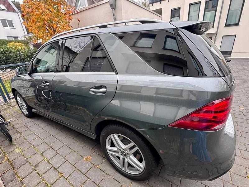 Gebraucht Mercedes GLE500 AMG line 442 PS (325 kW) 2017 Grau SUV