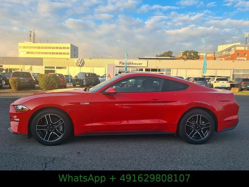 Gebraucht Ford Mustang Basis 317 PS (233 kW) 2018 Rot Coupé