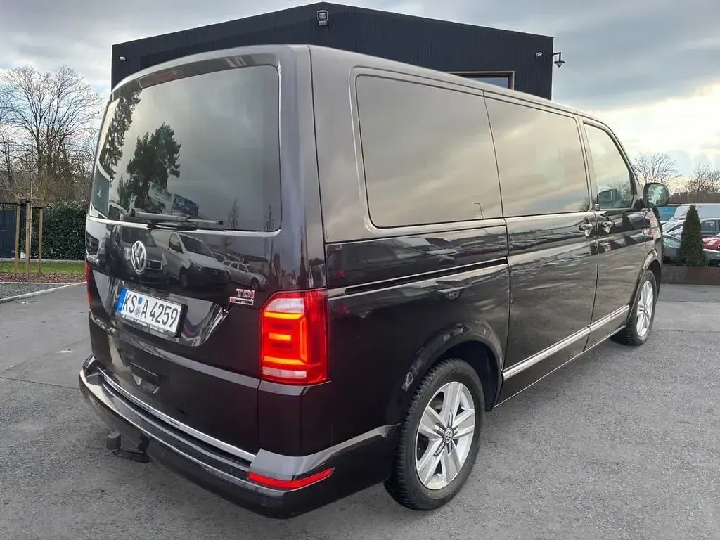 Gebraucht VW Multivan 204 PS (150 kW) 2016 Schwarz Van / Kleinbus