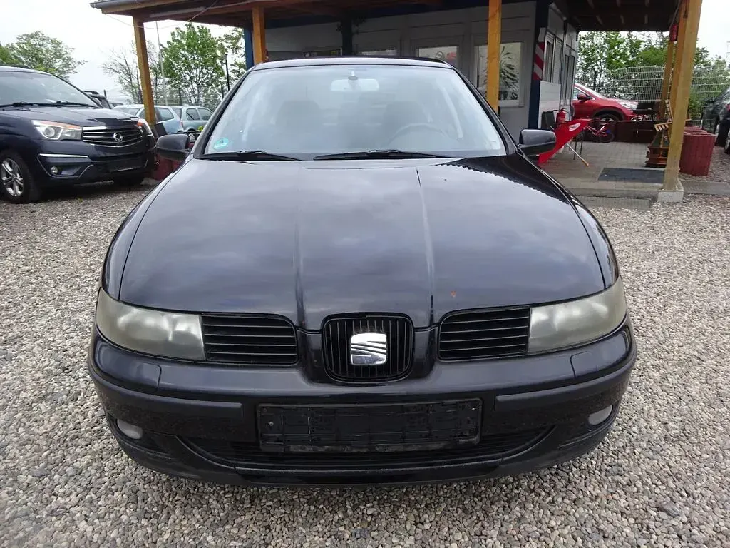 Gebraucht Seat Toledo 170 PS (125 kW) 2001 Schwarz Limousine