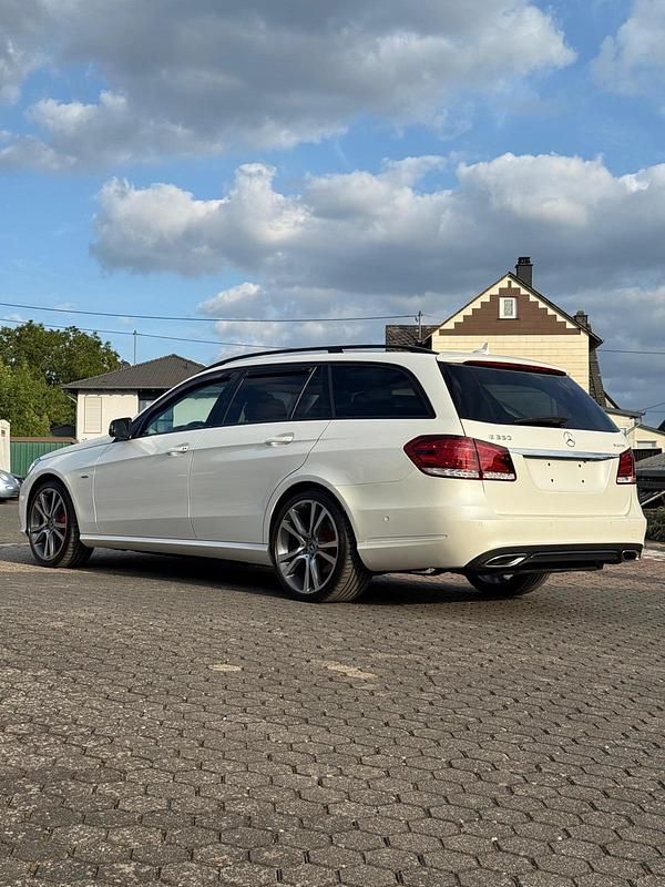Usata Mercedes E350 2015 Bianco Station wagon