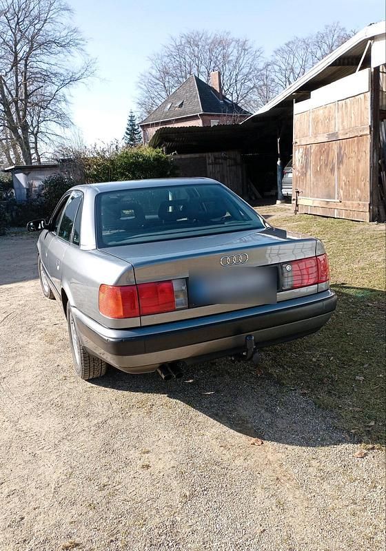 Gebraucht Audi 100 150 PS (110 kW) 1994 Silber Limousine