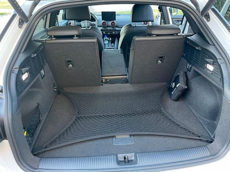 Gebraucht Audi Q2 S-Line 190 PS (139 kW) 2024 Weiß SUV