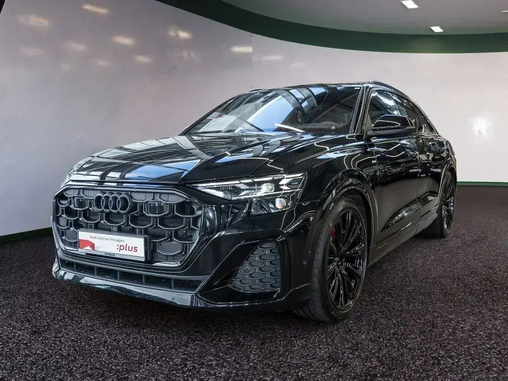 Gebraucht Audi Q8 S-Line 286 PS (210 kW) 2025 Mythosschwarz metallic SUV