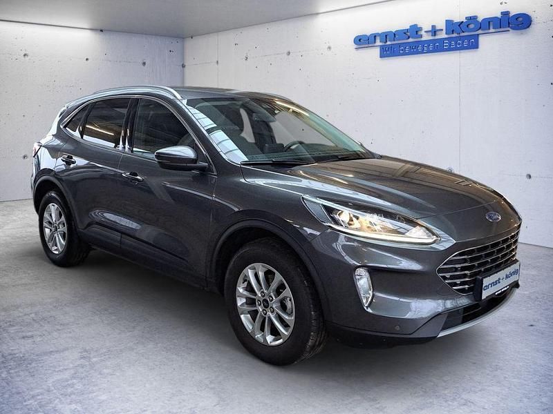 Gebraucht Ford Kuga Titanium 224 PS (164 kW) 2022 Grau SUV