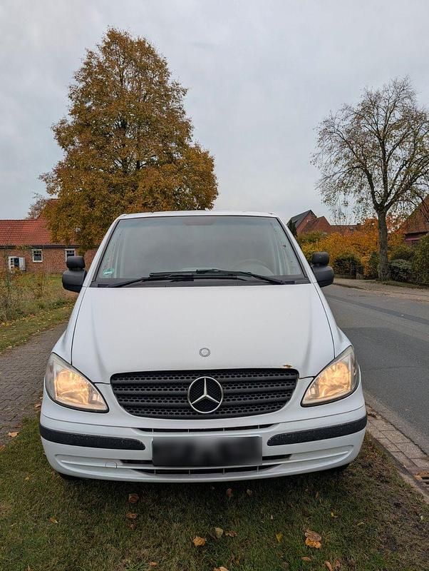 Gebraucht Mercedes Vito 116 PS (85 kW) 2010 Weiß Van