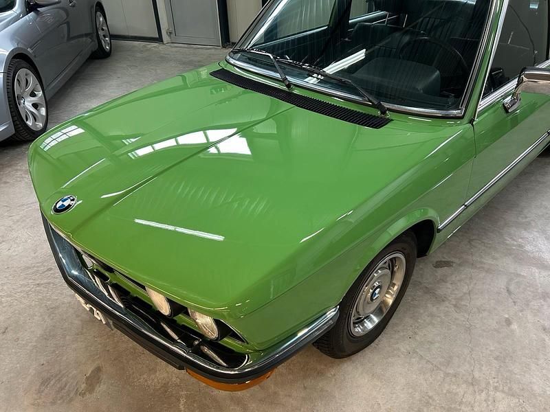 Gebraucht BMW 525 150 PS (110 kW) 1977 Grün Limousine