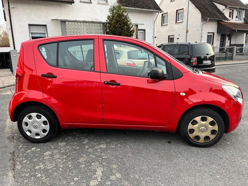 Gebraucht Opel Agila 68 PS (50 kW) 2009 Rot Kleinwagen