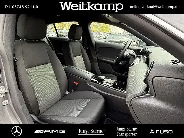 Gebraucht Mercedes CLA180 116 PS (85 kW) 2023 Grau Coupé