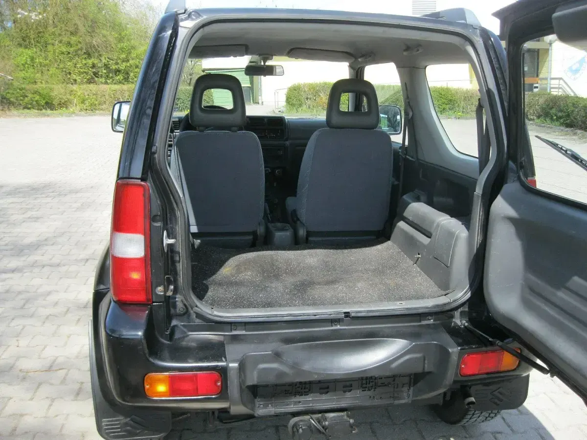 Gebraucht Suzuki Jimny 82 PS (60 kW) 2001 Grün SUV