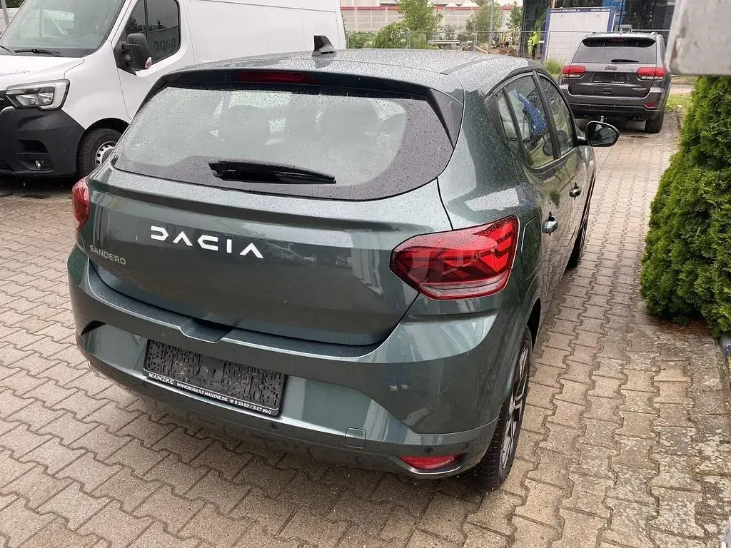 Gebraucht Dacia Sandero Journey 101 PS (74 kW) 2024 Zedergrün Limousine