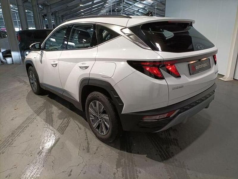 Gebraucht Hyundai Tucson Select 150 PS (110 kW) 2024 Weiß SUV