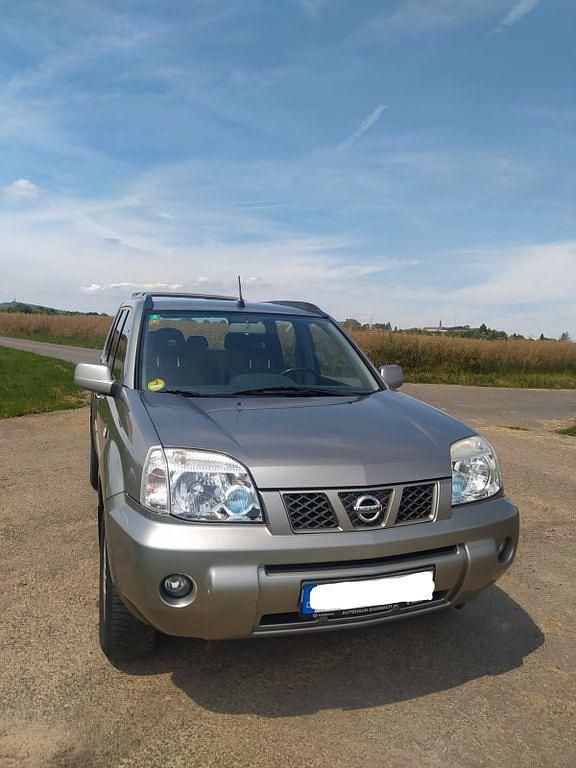 Gold Gebraucht 2006 Nissan X-Trail Comfort SUV | 2.700 € (Superpreis) - Bild 1/4