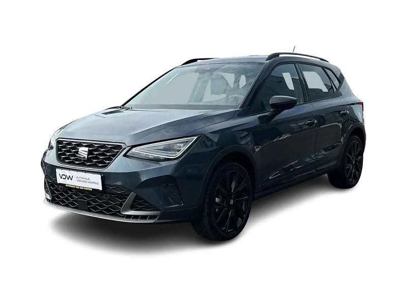 Grau Neu 2025 Seat Arona Black Edition SUV | 28.490 € (Etwas zu teuer) - Bild 1/4