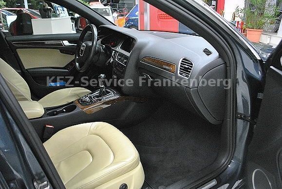 Gebraucht Audi A4 Comfort 239 PS (175 kW) 2008 Grau metallic Kombi