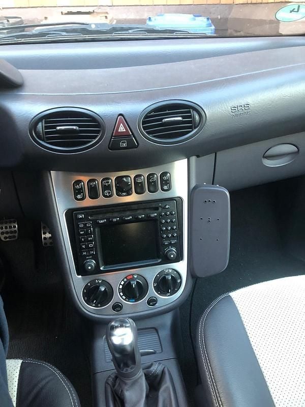 Gebraucht Mercedes A210 140 PS (102 kW) 2002 Silber Kleinwagen