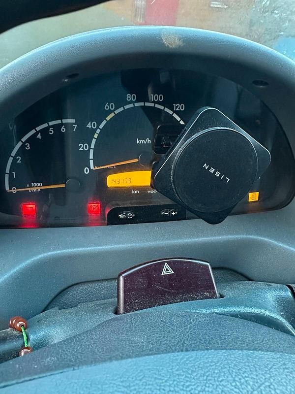 Second-hand Mercedes Sprinter 2002