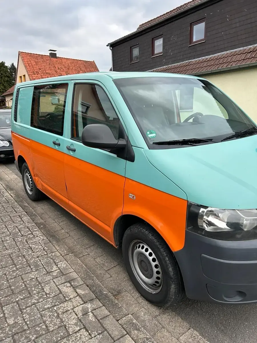 Używany VW Transporter 140 KM (102 kW) 2011 Andere farben Van