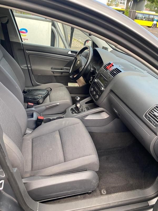 Gebraucht VW Golf IV 102 PS (75 kW) 2005 Grau Limousine