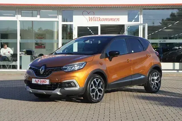 Gebraucht Renault Captur Intens 131 PS (96 kW) 2019 Orange SUV