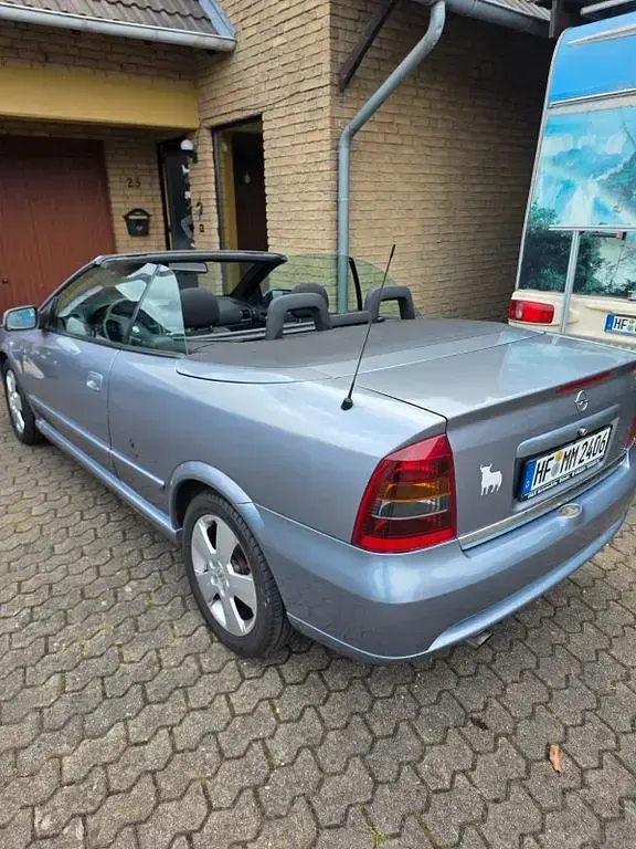 Gebraucht Opel Astra 125 PS (91 kW) 2005 Silber Cabrio