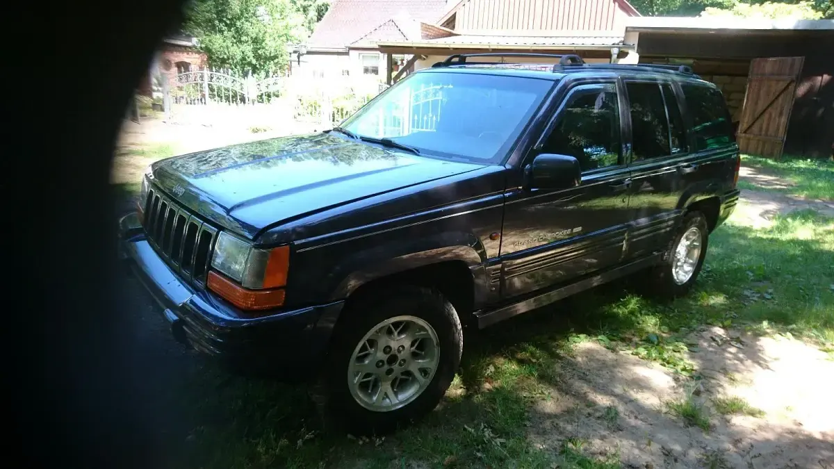 Gebraucht Jeep Cherokee 218 PS (160 kW) 1997 Grau SUV