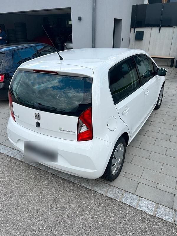 Gebraucht Seat Mii 60 PS (44 kW) 2012 Weiß Kleinwagen