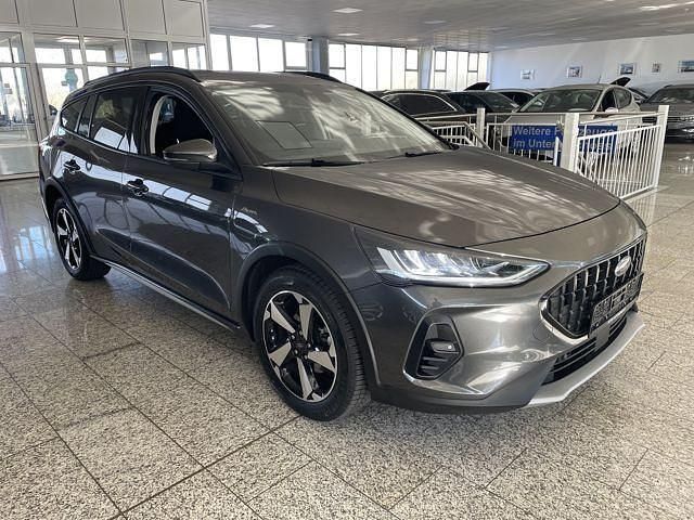 Gebraucht Ford Focus Active X 125 PS (91 kW) 2022 Grau, metallic Kombi