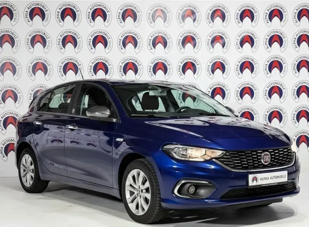 Gebraucht Fiat Tipo Mirror 120 PS (88 kW) 2019 Blau Limousine